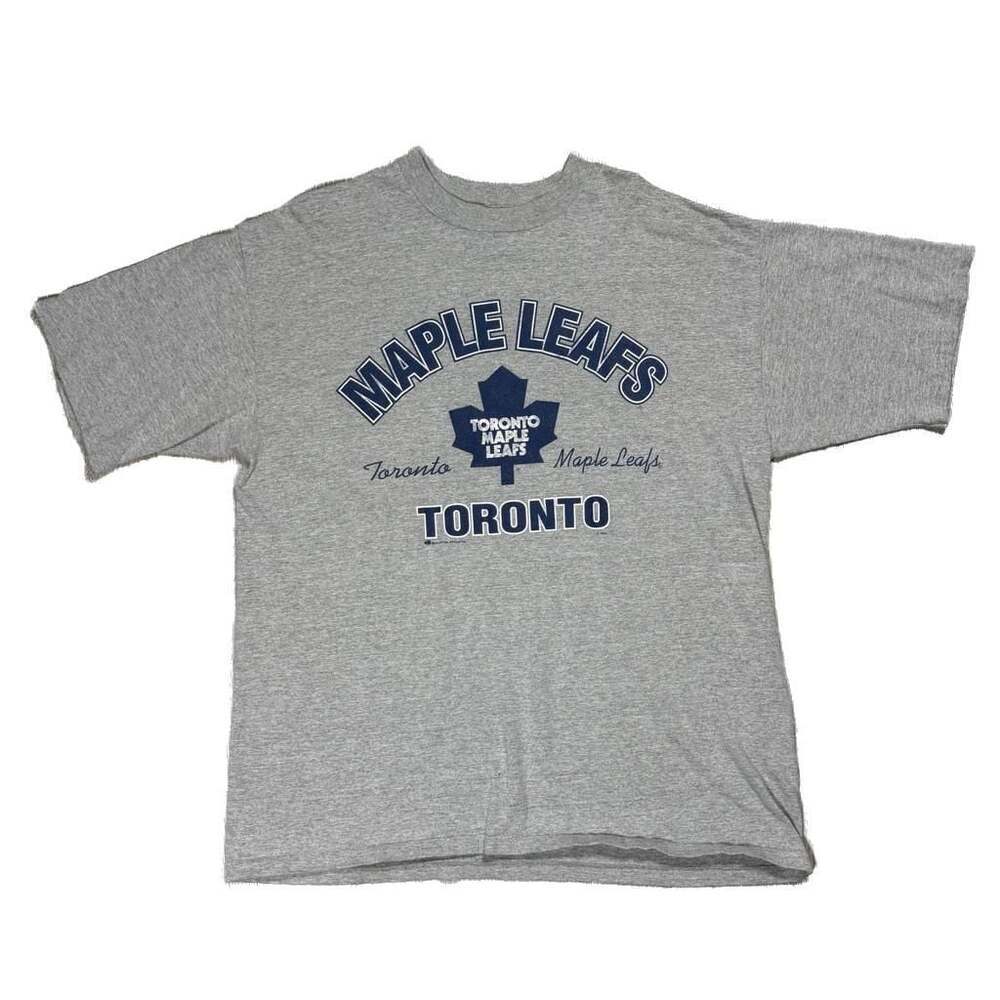 Vintage 90s Bulletin Athletic Toronto Maple Leafs Graphic T-Shirt Made in Canada